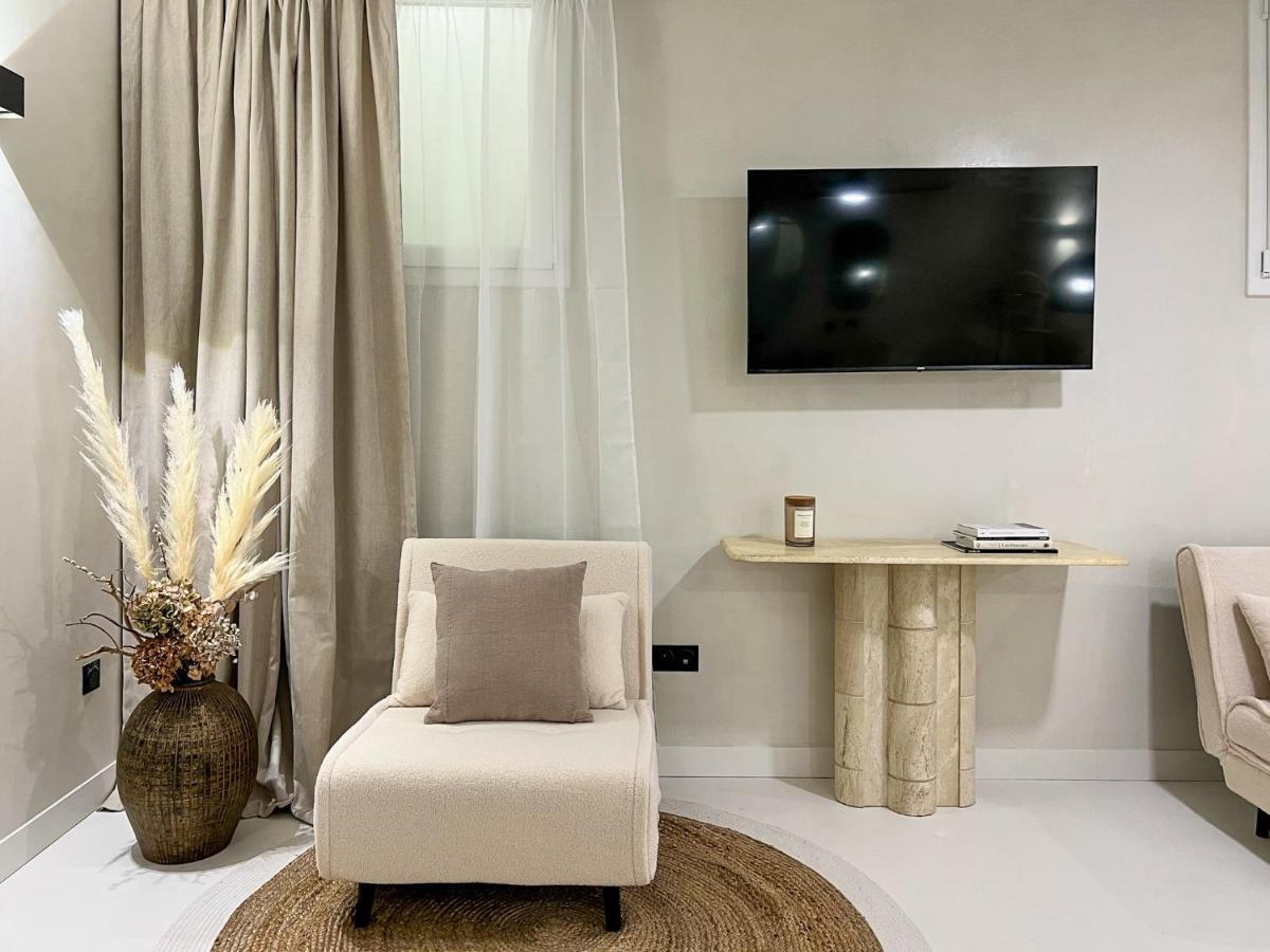 Superb Apartment Palais Royal Louvre Museum Free Netflix Paris Exterior photo